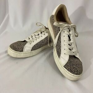 Universal Thread Lace Up Animal Print Sneakers